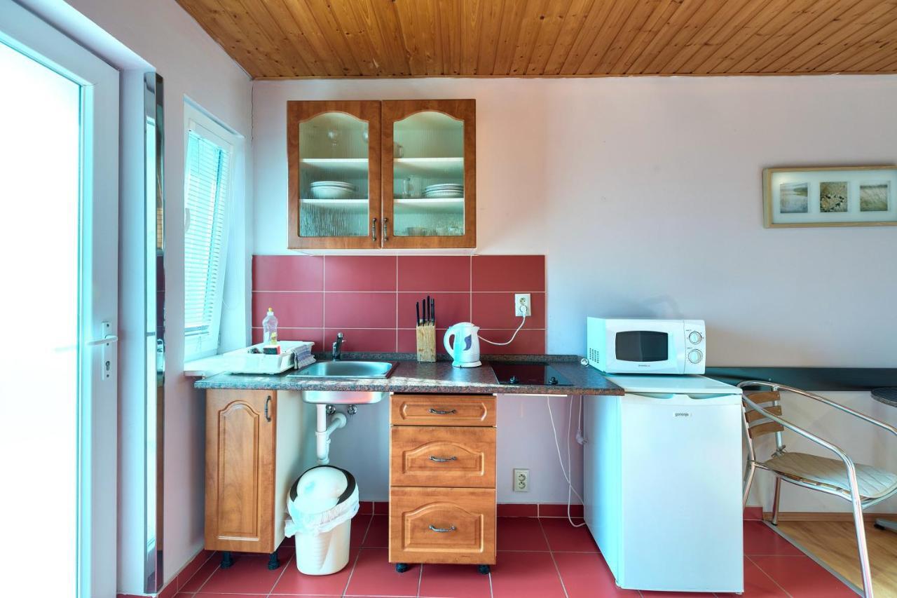 Apartmanovy Dom Red โปดไฮสกา ภายนอก รูปภาพ