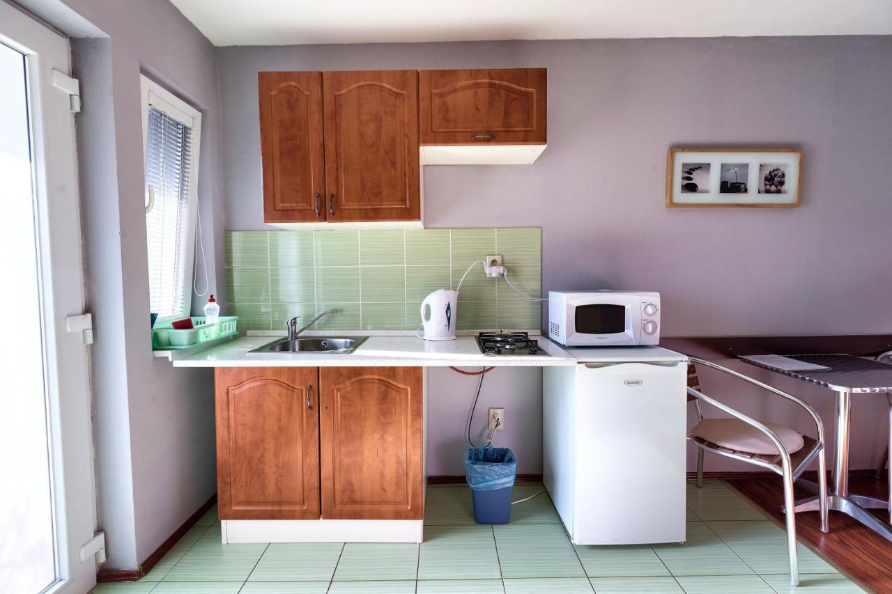 Apartmanovy Dom Red โปดไฮสกา ภายนอก รูปภาพ